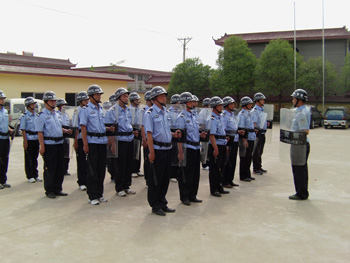 �����L(f��ng)��015