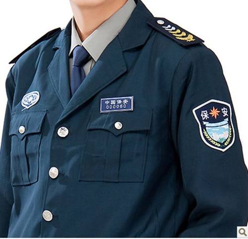 �������b